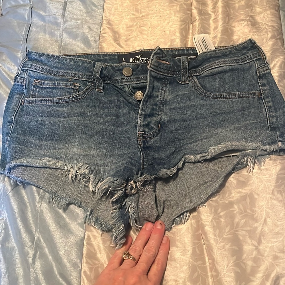 Size 5 low rise, vintage short, cut off shorts